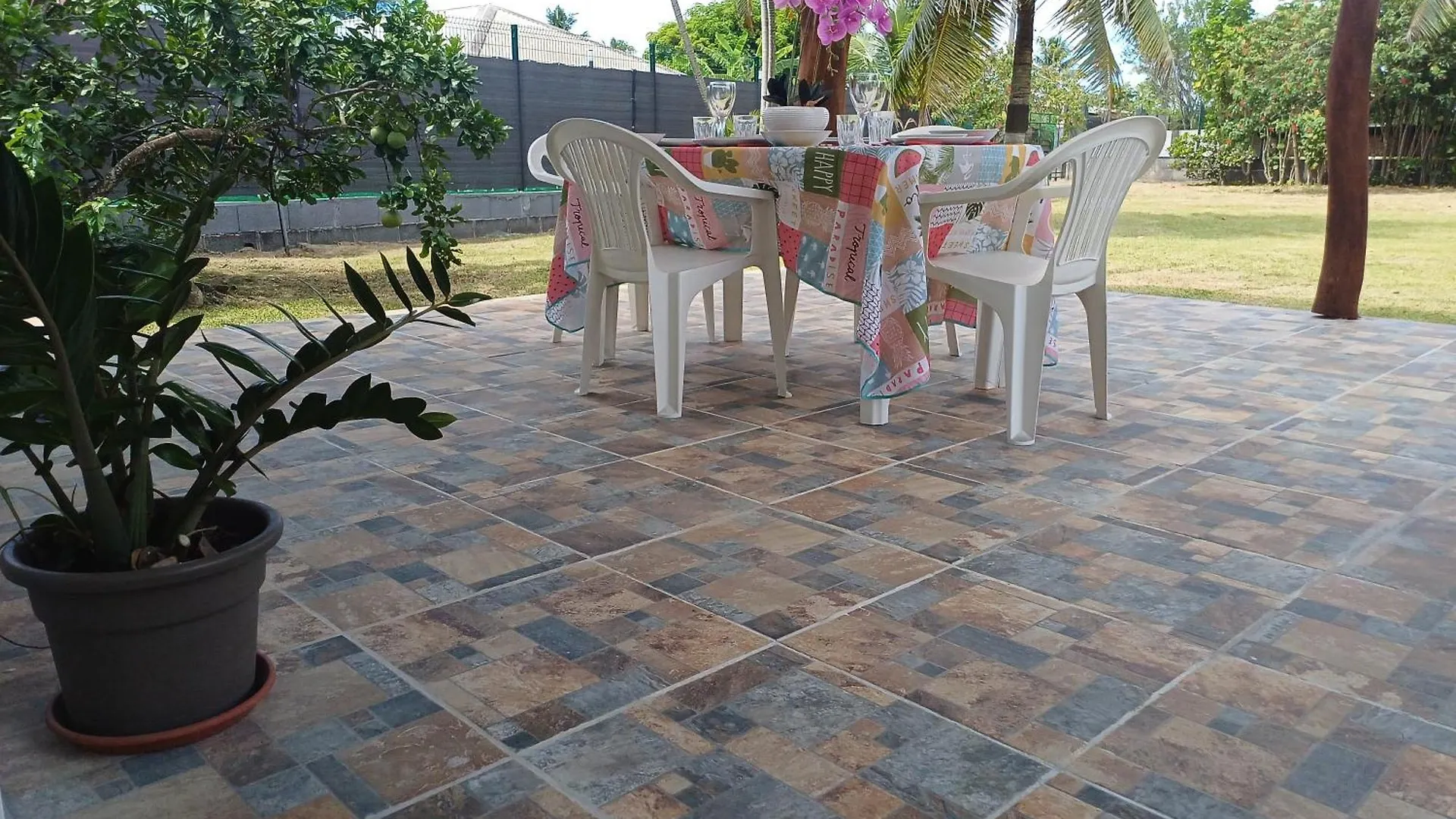 Villa Tmk Lodge Haapiti 0*,  Franska Polynesien
